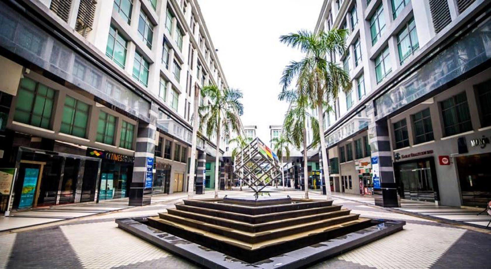 Kk Times Square Hotel Kota Kinabalu Exterior foto